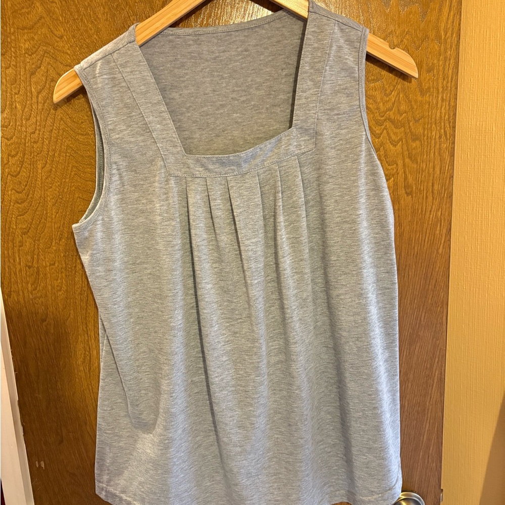 Elegant Gray Sleeveless Tank Top